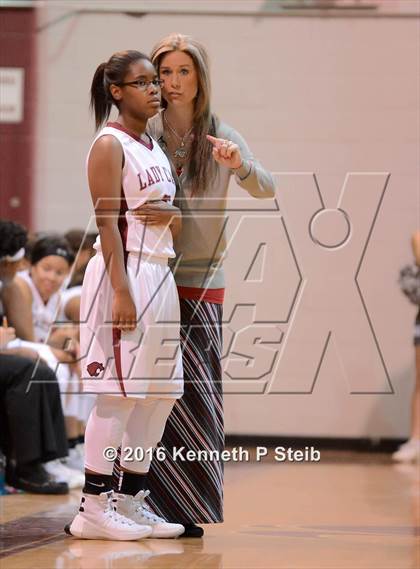 Thumbnail 1 in Chalmette @ Destrehan (LHSAA 5A 1st Round Playoff) photogallery.