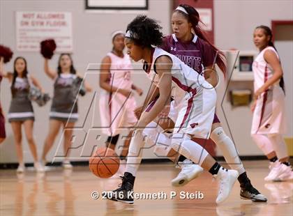 Thumbnail 1 in Chalmette @ Destrehan (LHSAA 5A 1st Round Playoff) photogallery.