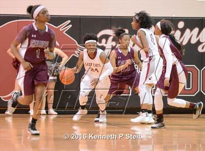 Thumbnail 1 in Chalmette @ Destrehan (LHSAA 5A 1st Round Playoff) photogallery.