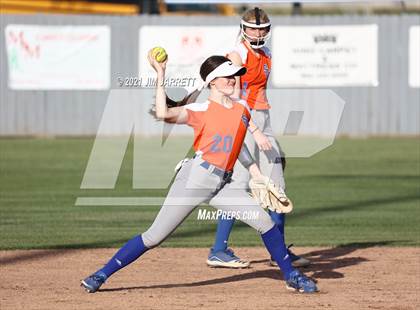 Thumbnail 1 in Germantown @ Southaven (MHSAA 6A Second Round) photogallery.