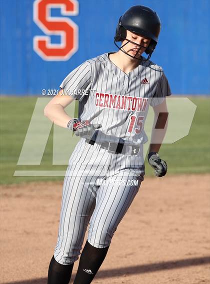 Thumbnail 3 in Germantown @ Southaven (MHSAA 6A Second Round) photogallery.