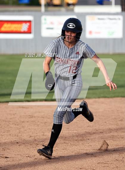 Thumbnail 3 in Germantown @ Southaven (MHSAA 6A Second Round) photogallery.