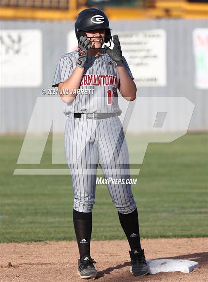Thumbnail 2 in Germantown @ Southaven (MHSAA 6A Second Round) photogallery.