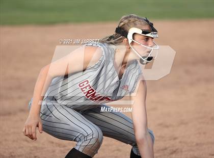 Thumbnail 3 in Germantown @ Southaven (MHSAA 6A Second Round) photogallery.