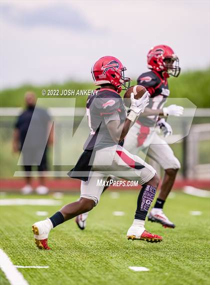 Thumbnail 2 in Baker vs East Iberville (White Castle Jamboree) photogallery.