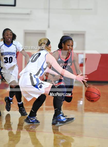 Thumbnail 1 in Carolina Day vs Woodmont (WNC Holiday Classic) photogallery.