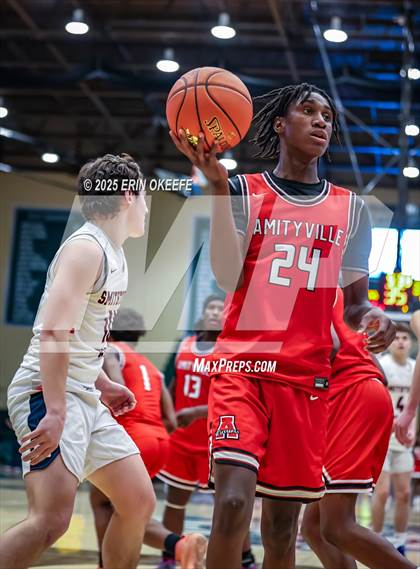 Thumbnail 3 in Amityville Memorial vs. Smithtown West (NYSPHAA Section XI Class AA Championship) photogallery.