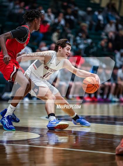 Thumbnail 1 in Amityville Memorial vs. Smithtown West (NYSPHAA Section XI Class AA Championship) photogallery.