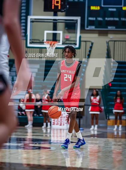 Thumbnail 3 in Amityville Memorial vs. Smithtown West (NYSPHAA Section XI Class AA Championship) photogallery.