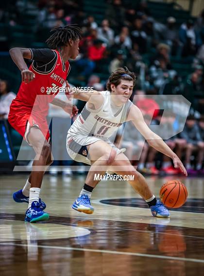Thumbnail 3 in Amityville Memorial vs. Smithtown West (NYSPHAA Section XI Class AA Championship) photogallery.