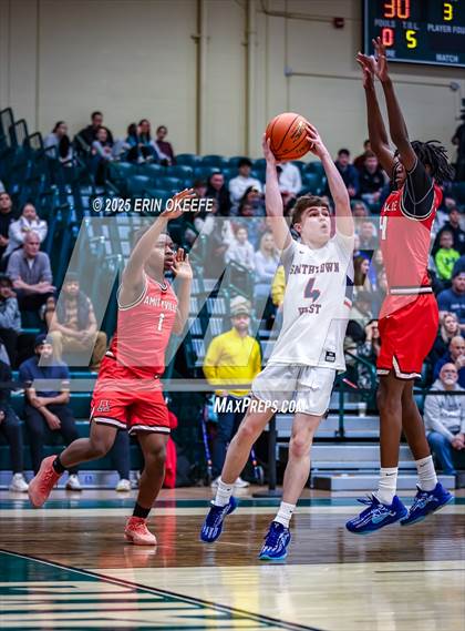 Thumbnail 2 in Amityville Memorial vs. Smithtown West (NYSPHAA Section XI Class AA Championship) photogallery.