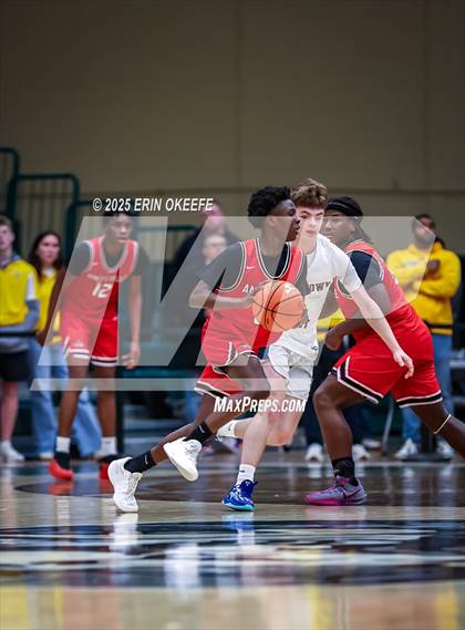 Thumbnail 2 in Amityville Memorial vs. Smithtown West (NYSPHAA Section XI Class AA Championship) photogallery.