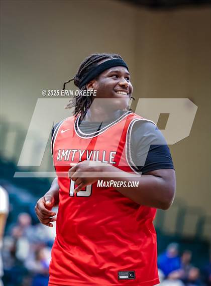 Thumbnail 1 in Amityville Memorial vs. Smithtown West (NYSPHAA Section XI Class AA Championship) photogallery.