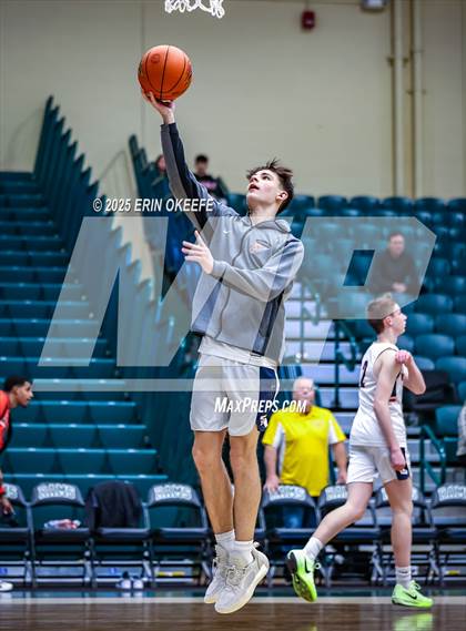 Thumbnail 1 in Amityville Memorial vs. Smithtown West (NYSPHAA Section XI Class AA Championship) photogallery.
