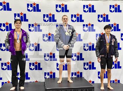 Thumbnail 1 in UIL 6A Swimming & Diving Finals (Awards) photogallery.