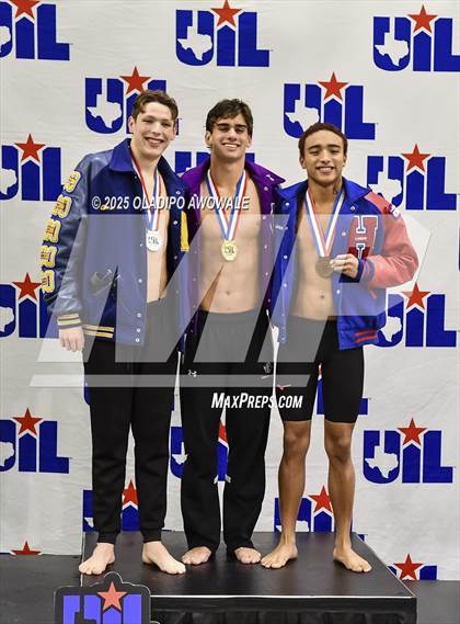 Thumbnail 3 in UIL 6A Swimming & Diving Finals (Awards) photogallery.