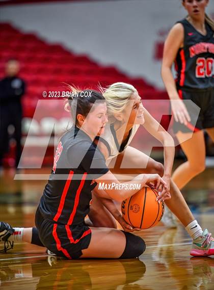 Thumbnail 1 in Flippin vs. Norfork (Arvest Tournament) photogallery.