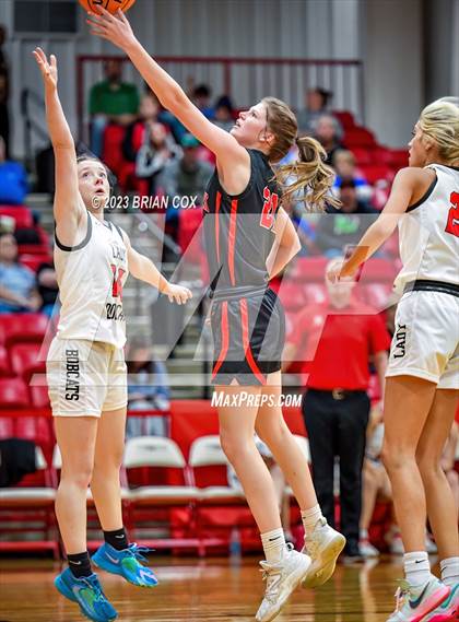 Thumbnail 3 in Flippin vs. Norfork (Arvest Tournament) photogallery.