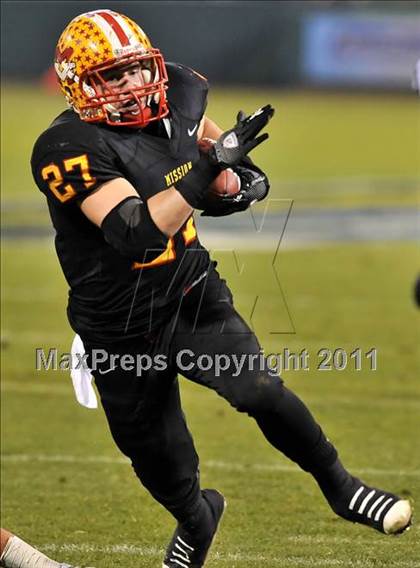 Thumbnail 3 in Mission Viejo vs. Servite (CIF SS Pac-5 Division Final) photogallery.