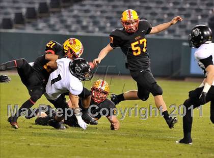 Thumbnail 1 in Mission Viejo vs. Servite (CIF SS Pac-5 Division Final) photogallery.