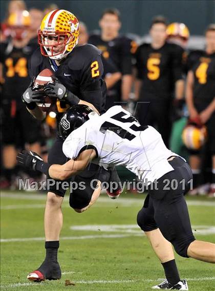 Thumbnail 1 in Mission Viejo vs. Servite (CIF SS Pac-5 Division Final) photogallery.