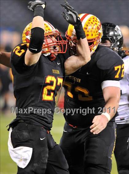 Thumbnail 2 in Mission Viejo vs. Servite (CIF SS Pac-5 Division Final) photogallery.