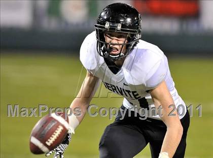 Thumbnail 3 in Mission Viejo vs. Servite (CIF SS Pac-5 Division Final) photogallery.