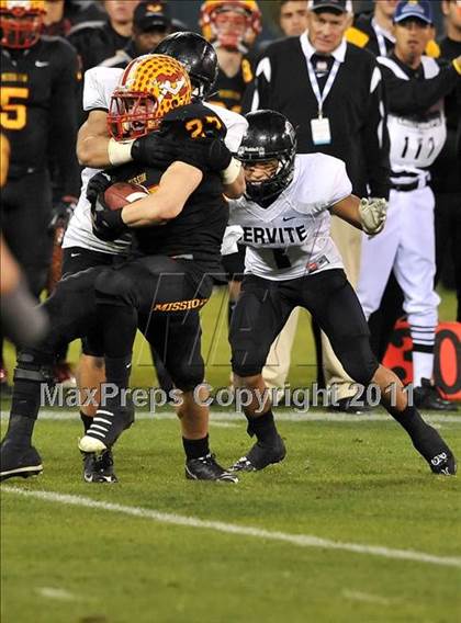 Thumbnail 1 in Mission Viejo vs. Servite (CIF SS Pac-5 Division Final) photogallery.