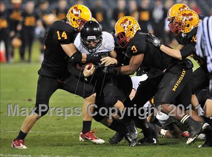 Thumbnail 3 in Mission Viejo vs. Servite (CIF SS Pac-5 Division Final) photogallery.