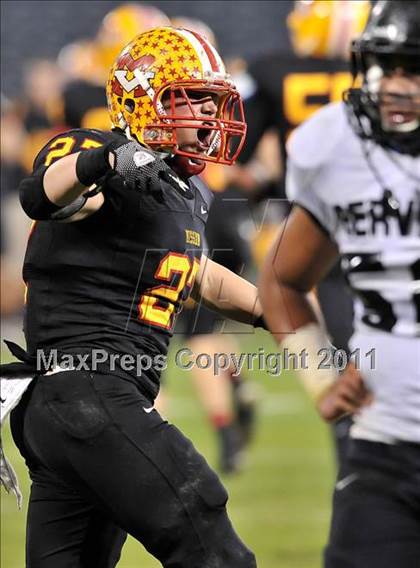 Thumbnail 1 in Mission Viejo vs. Servite (CIF SS Pac-5 Division Final) photogallery.
