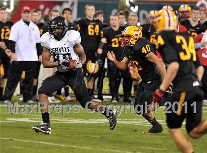 Thumbnail 3 in Mission Viejo vs. Servite (CIF SS Pac-5 Division Final) photogallery.
