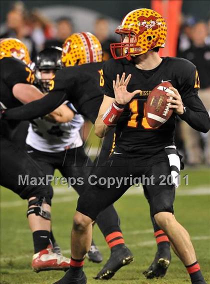 Thumbnail 3 in Mission Viejo vs. Servite (CIF SS Pac-5 Division Final) photogallery.
