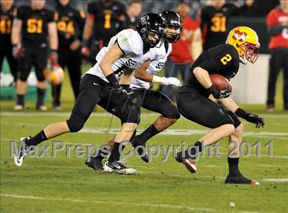 Thumbnail 1 in Mission Viejo vs. Servite (CIF SS Pac-5 Division Final) photogallery.