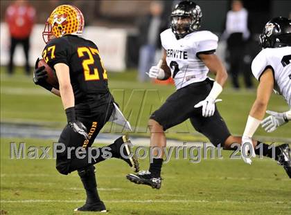 Thumbnail 2 in Mission Viejo vs. Servite (CIF SS Pac-5 Division Final) photogallery.