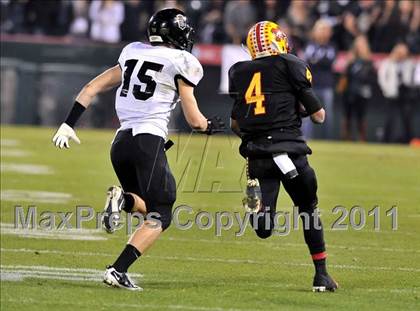 Thumbnail 3 in Mission Viejo vs. Servite (CIF SS Pac-5 Division Final) photogallery.