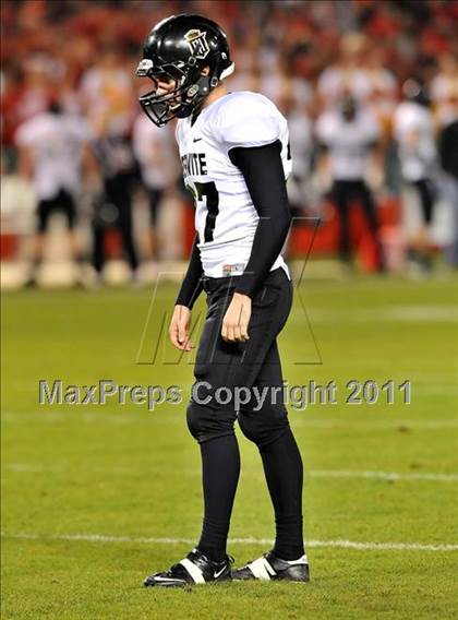 Thumbnail 1 in Mission Viejo vs. Servite (CIF SS Pac-5 Division Final) photogallery.