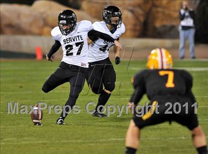 Thumbnail 1 in Mission Viejo vs. Servite (CIF SS Pac-5 Division Final) photogallery.