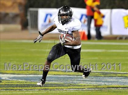 Thumbnail 3 in Mission Viejo vs. Servite (CIF SS Pac-5 Division Final) photogallery.