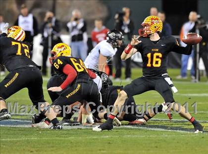 Thumbnail 3 in Mission Viejo vs. Servite (CIF SS Pac-5 Division Final) photogallery.