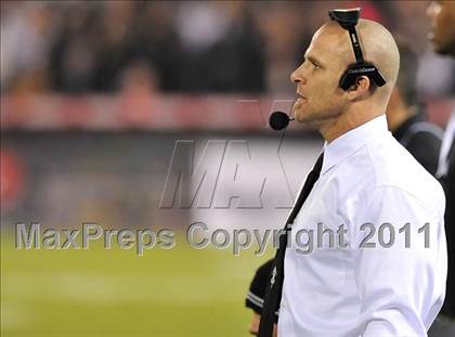 Thumbnail 2 in Mission Viejo vs. Servite (CIF SS Pac-5 Division Final) photogallery.