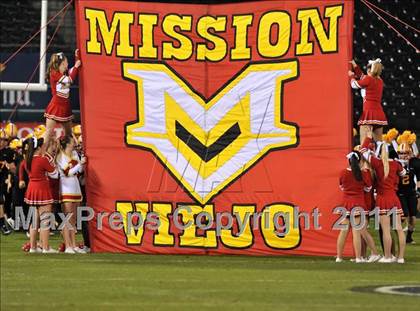 Thumbnail 1 in Mission Viejo vs. Servite (CIF SS Pac-5 Division Final) photogallery.