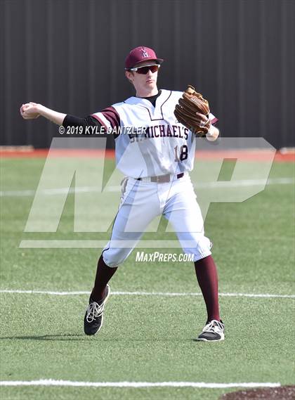 Thumbnail 2 in Fort Worth THESA vs St. Michael's (Texas Private School Classic) photogallery.