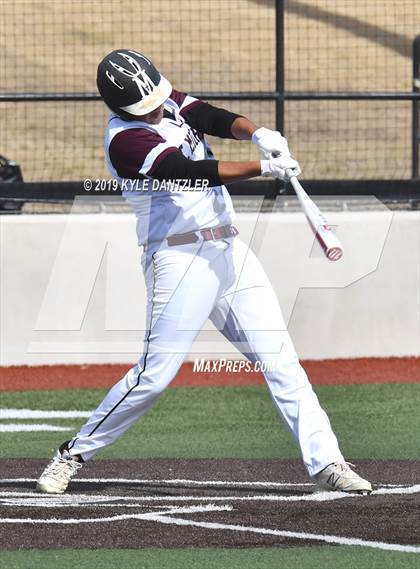 Thumbnail 3 in Fort Worth THESA vs St. Michael's (Texas Private School Classic) photogallery.