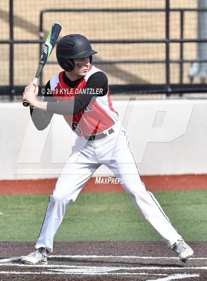 Thumbnail 2 in Fort Worth THESA vs St. Michael's (Texas Private School Classic) photogallery.