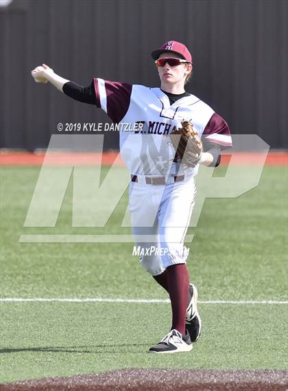 Thumbnail 2 in Fort Worth THESA vs St. Michael's (Texas Private School Classic) photogallery.