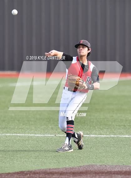 Thumbnail 3 in Fort Worth THESA vs St. Michael's (Texas Private School Classic) photogallery.