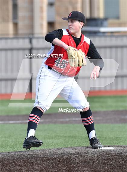 Thumbnail 3 in Fort Worth THESA vs St. Michael's (Texas Private School Classic) photogallery.