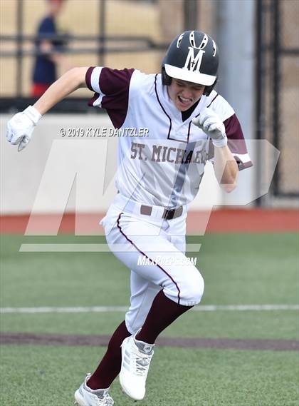 Thumbnail 3 in Fort Worth THESA vs St. Michael's (Texas Private School Classic) photogallery.