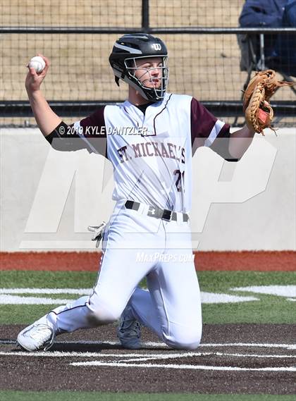 Thumbnail 2 in Fort Worth THESA vs St. Michael's (Texas Private School Classic) photogallery.