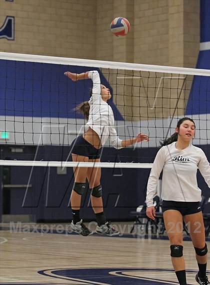Thumbnail 2 in Sierra Canyon vs. Rim of the World (CIF SS Playoffs) photogallery.